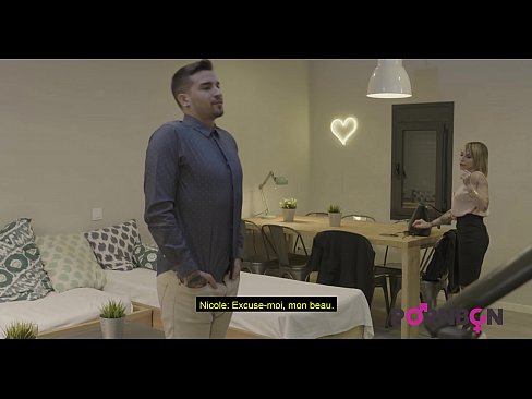 ❤️ PORNBCN 4K Uma mulher madura com mamas grandes quer ser um gigolo jovem fodido anal com um grande amortismo de broche de piça duro estilo cão de foder, lambendo o orgasmo da rata legendas francesas ️❌ Porno em nós ☑